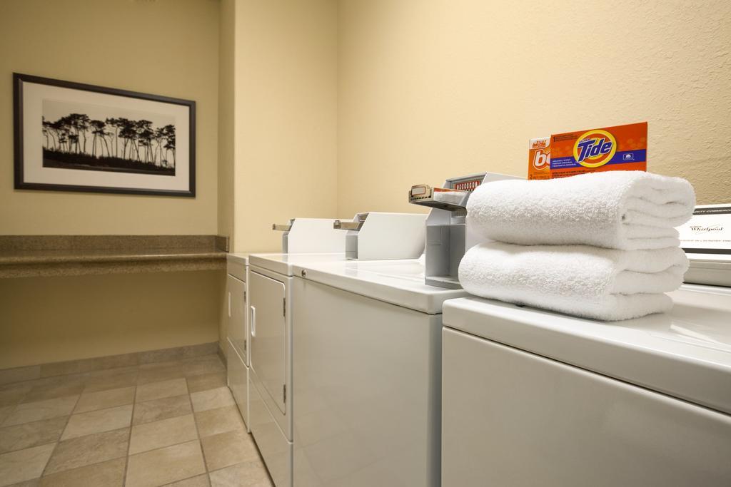 Country Inn & Suites By Radisson, West Valley City, Ut ภายนอก รูปภาพ